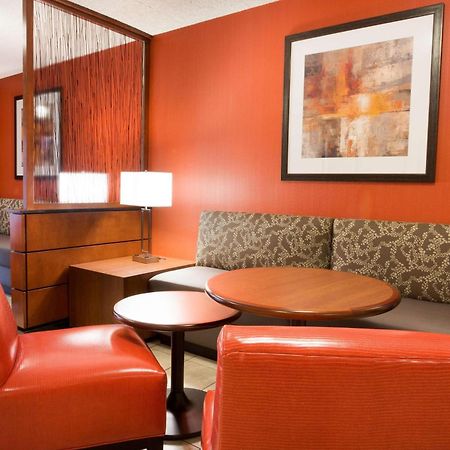 Drury Inn & Suites St. Louis Airport Edmundson Екстериор снимка